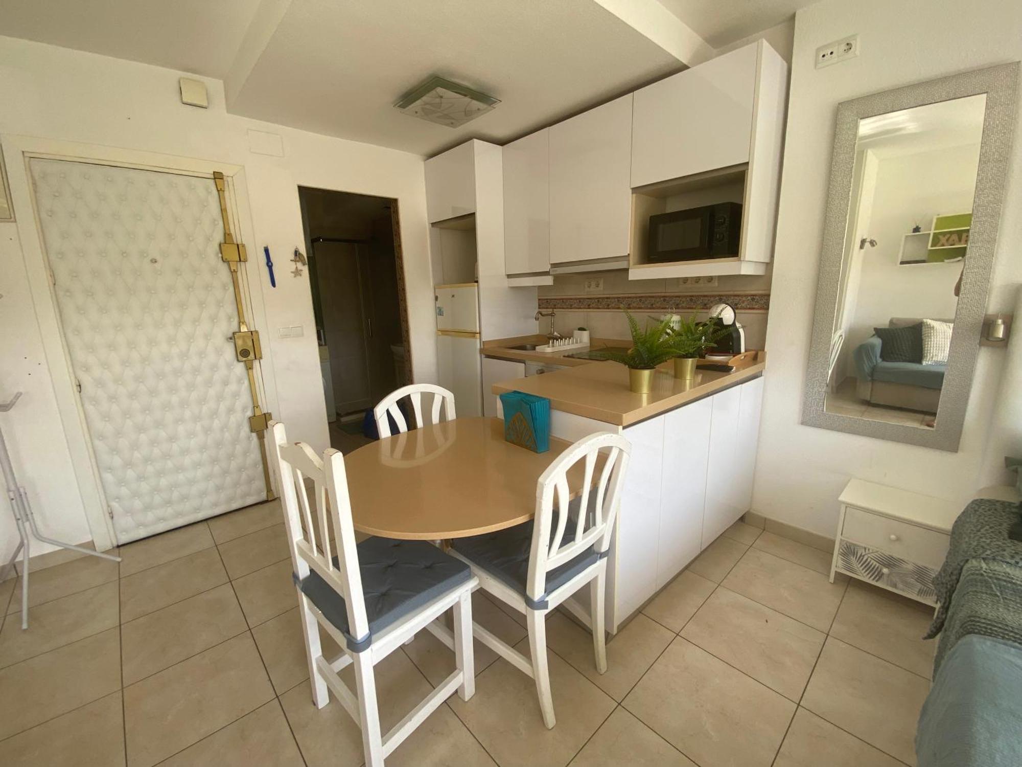 Benal Apartament *